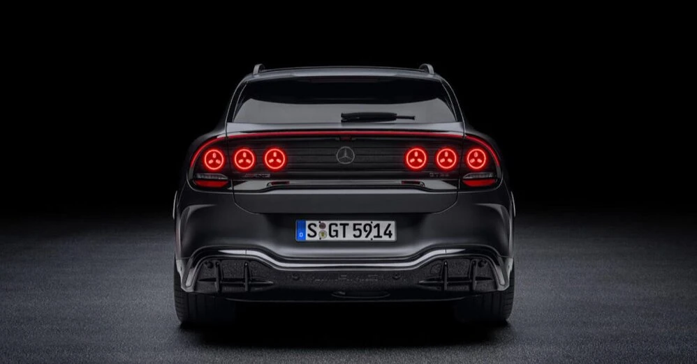 1153-beygirlik-elektrikli-mercedes-amg-gt-suv-tanitildi-v.webp