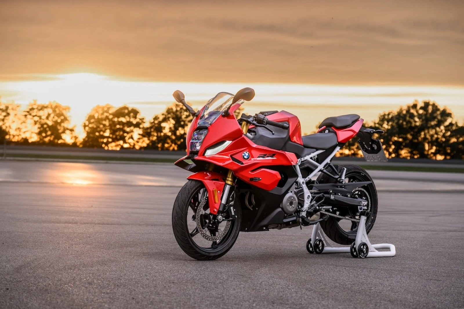 bmff450rr5-df6bea.webp