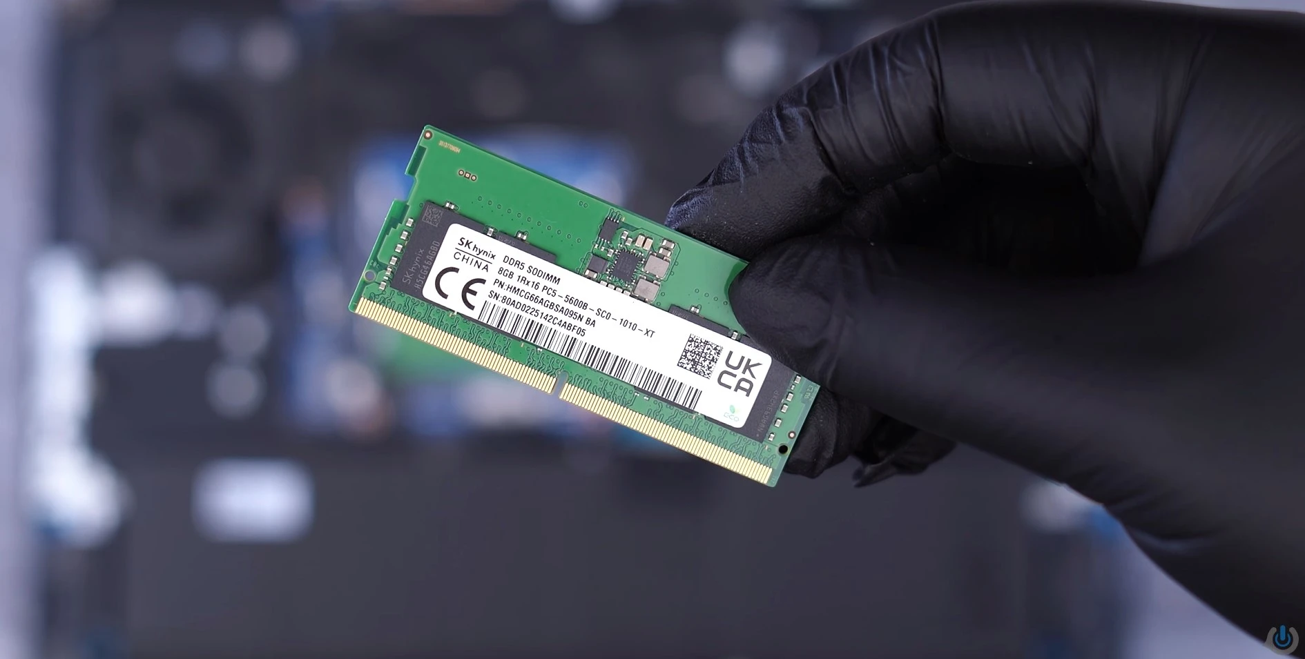 dell-alienware-16x-aurora-ac16251-ram.webp