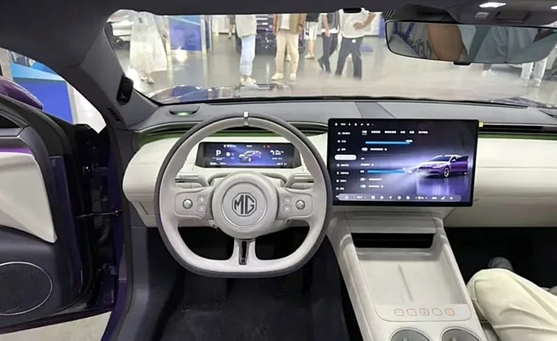 elektrikli-sedan-mg-07.webp