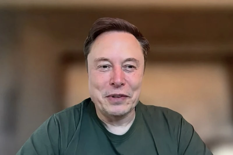 elon-musk.webp