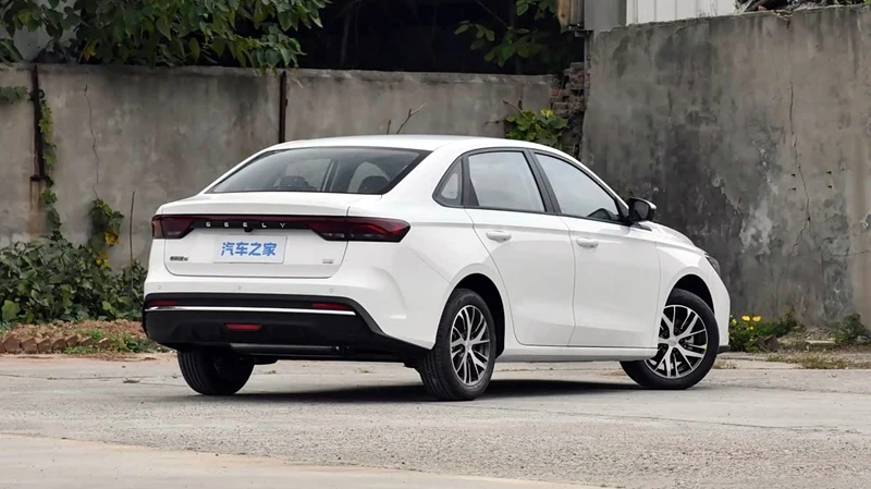 geely-emgrand.webp