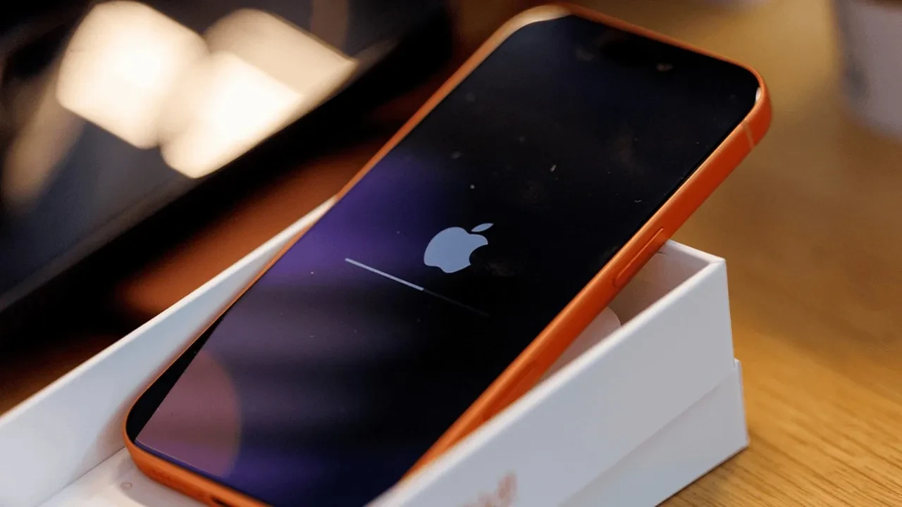 Apple iPhone