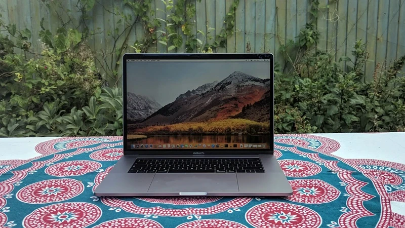 macbook-pro-a141dc.webp