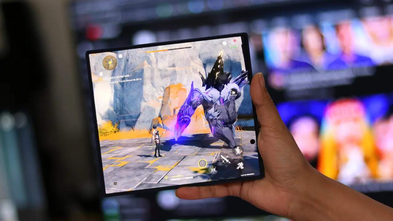 Galaxy Z Fold 9