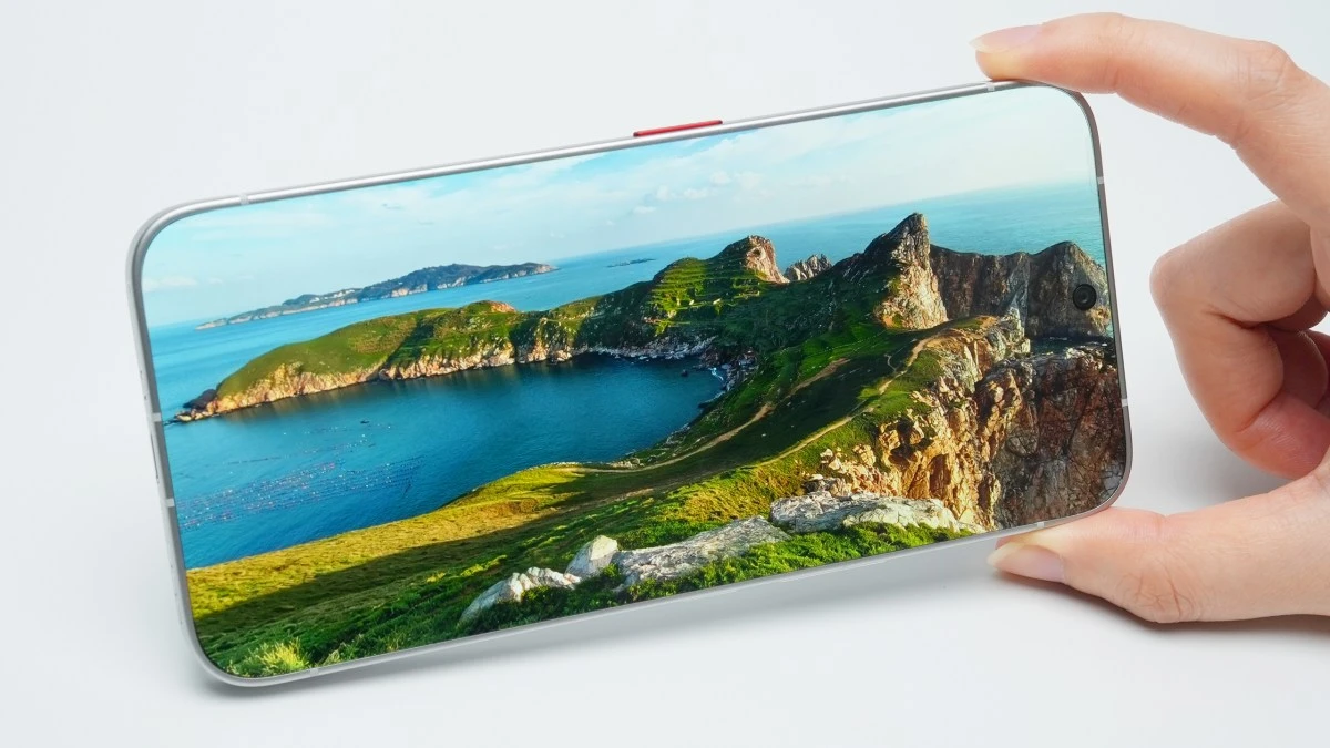 TECNO Next-Gen Borderless Concept Phone