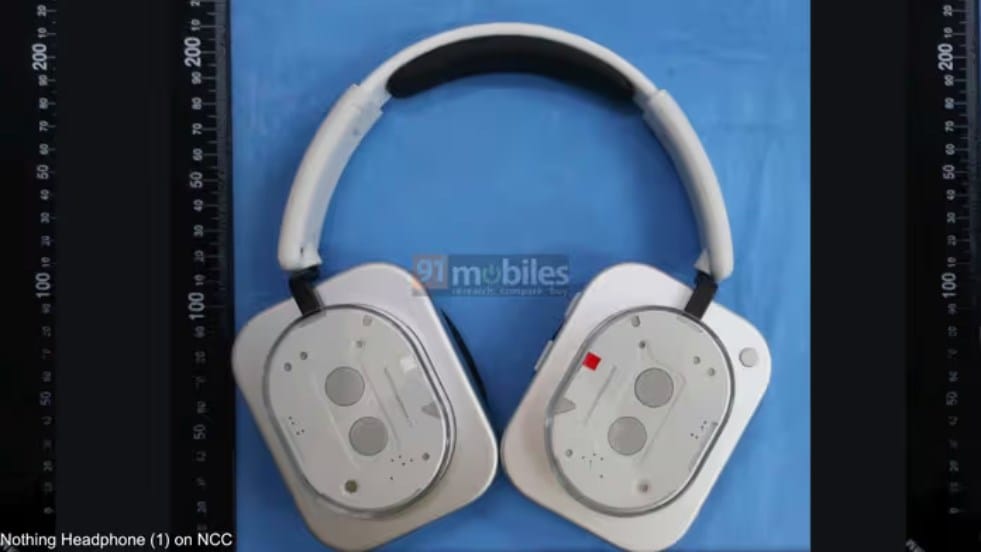 Nothing Headphone (1)