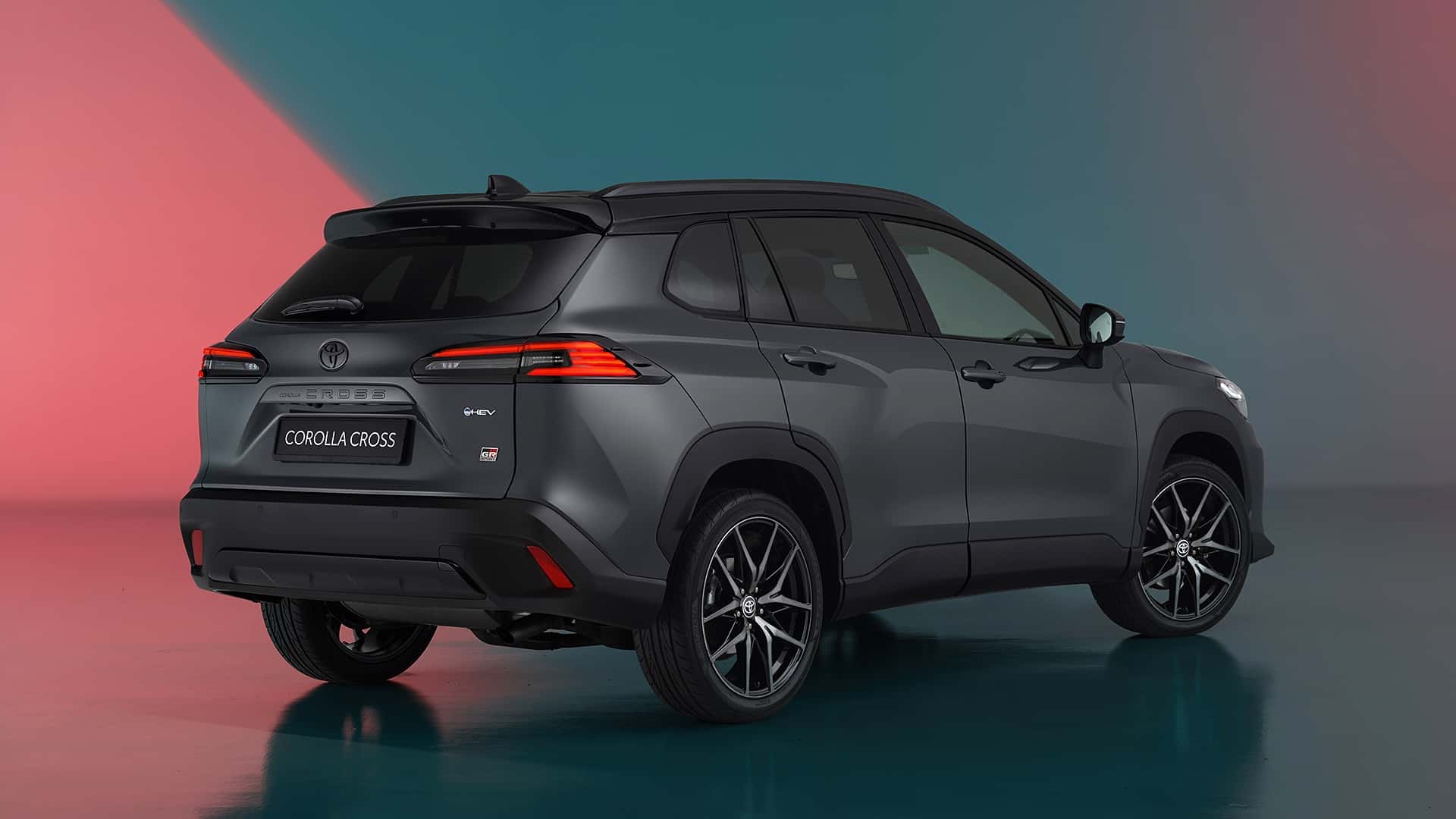 yeni Toyota Corolla Cross Hybrid