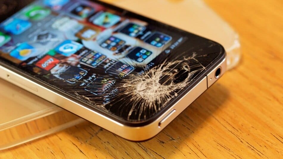 Kırılan iPhone'lar Artık Apple Tarafından Değiştirilecek