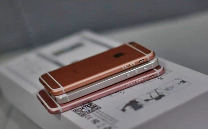 Yeni Phone SE'nin Teknik Özellikleri ve Fiyatı Açıklandı