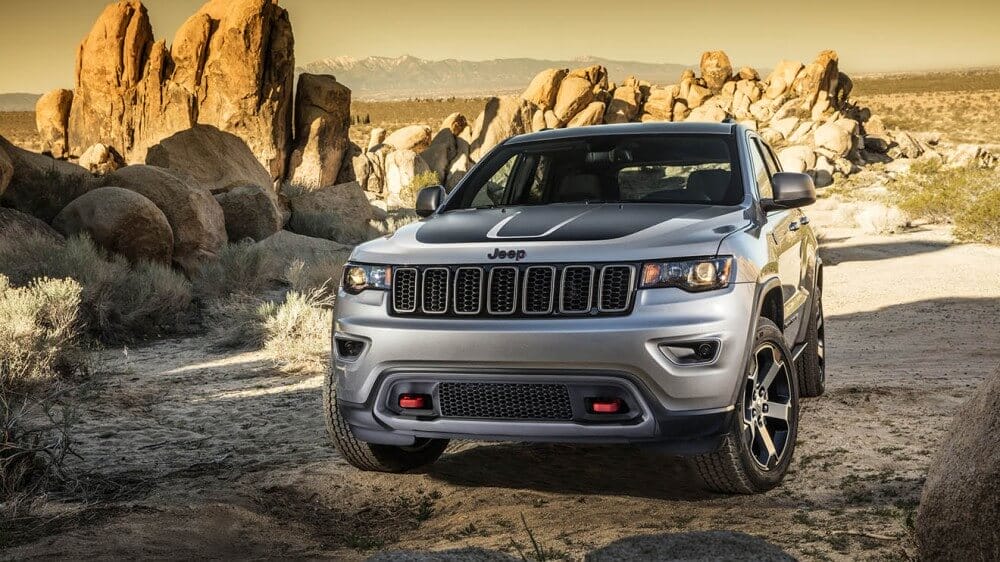 Jeep Yeni Hellcat Motorlu 2017 Grand Cherokee Modellerini Duyurdu