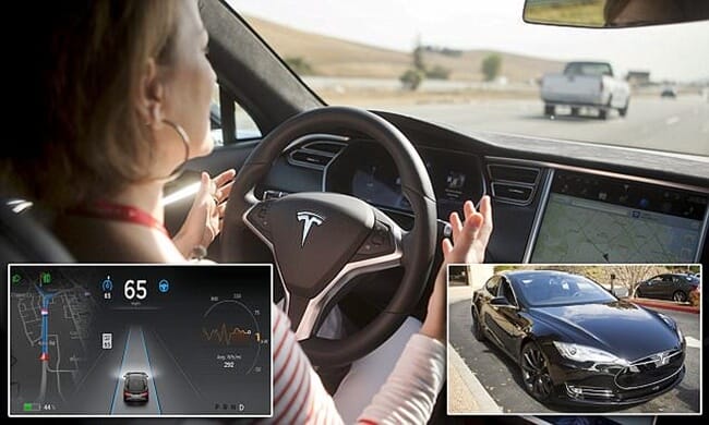 Otopilot Özellikli Tesla Model S'de Uyuyan Sürücü