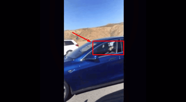 tesla-otomatik-pilot