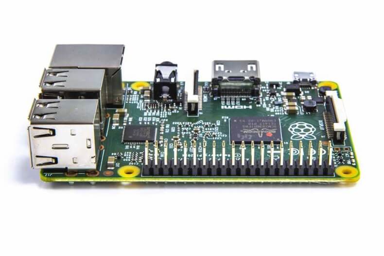 Raspberry Pi 3 Artık Wi-Fi ve Bluetooth Destekli