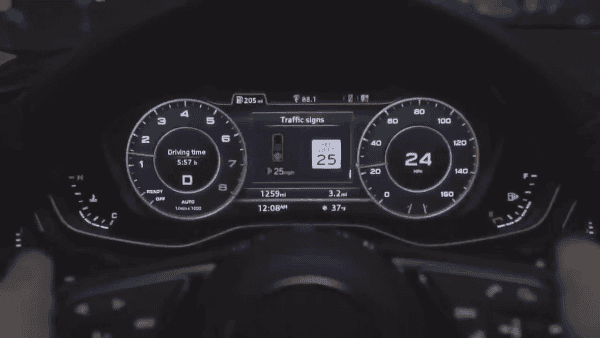 Audi Araçlar Kırmızı Işıkta Ne Zaman Geçeceğinizi Söyleyecek