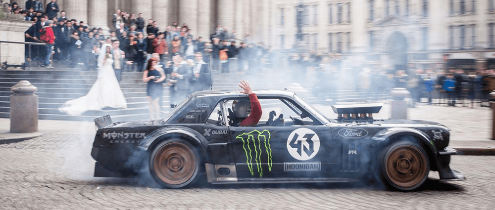 845 Beygir Mustang İle Drift Şov 'Ken Block'