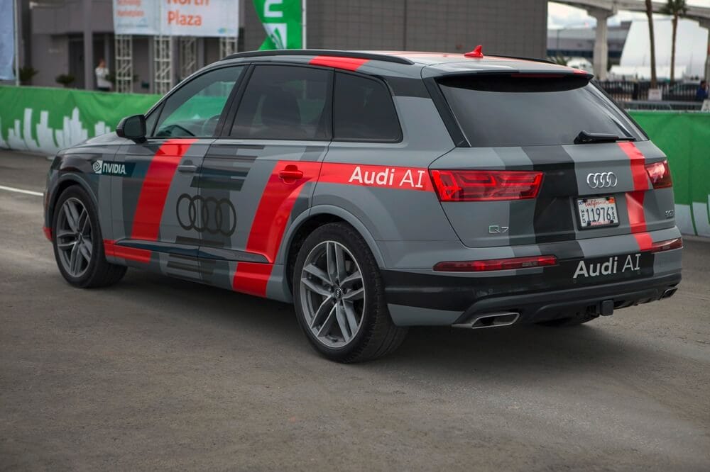 audi-q7-yapay-zeka-002.jpg