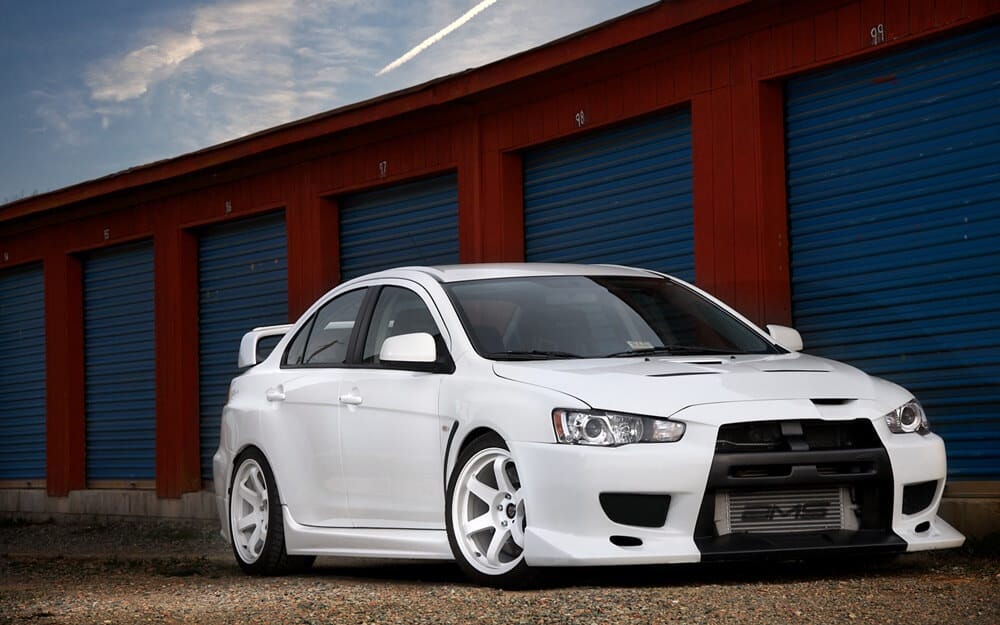 mitsubishi-lancer-003.jpg