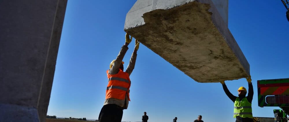Çin Seddi'nden sonra şimdi Türk Seddi surları sınırda yükseldi