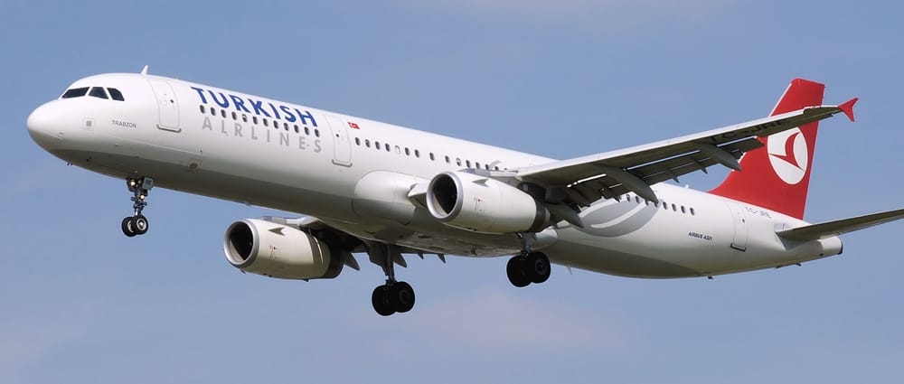 Türk Hava Yolları Uçuşlarda Laptop ve İnternet Hizmetini Başlatıyor