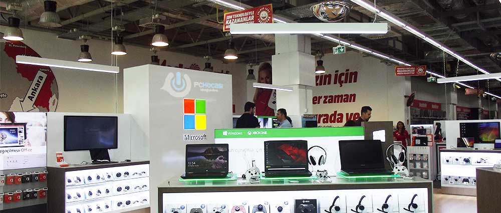 Microsoft Mağaza'sını Ziyaret Ettik