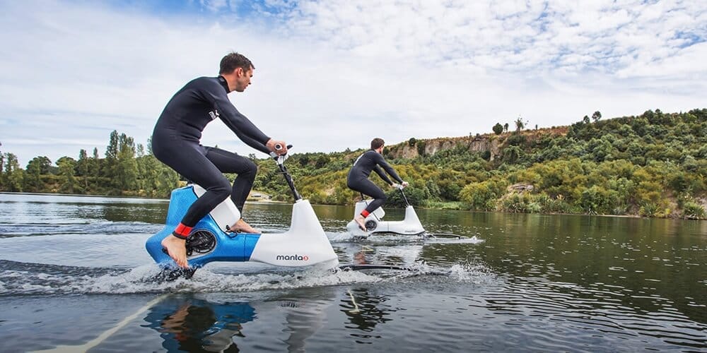 Hydrofoiler XE-1 ile Suyun Üzerinde Bisiklet Sürebilmek Artık Mümkün