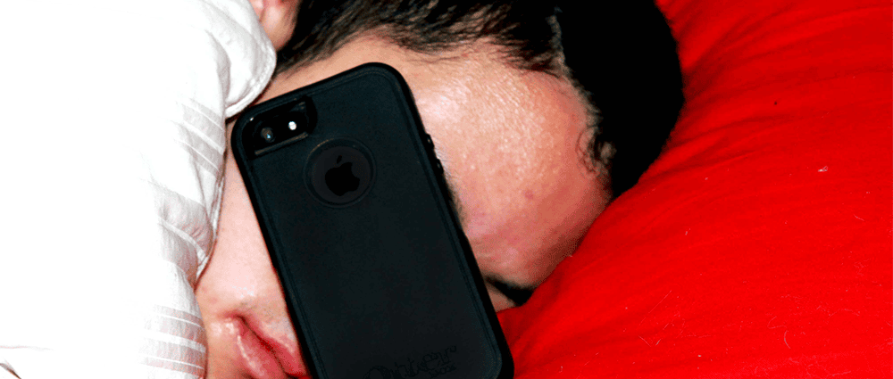 Cep Telefonuyla Uyumak, Kanser ve Kısırlık Nedeni