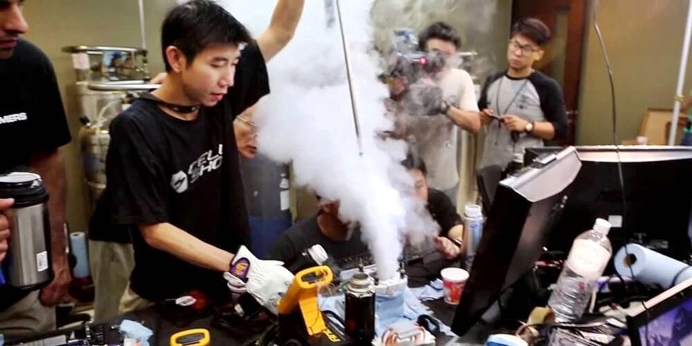 AMD Ryzen 2700X İşlemcisi 5880 MHz'a Overclock'landı