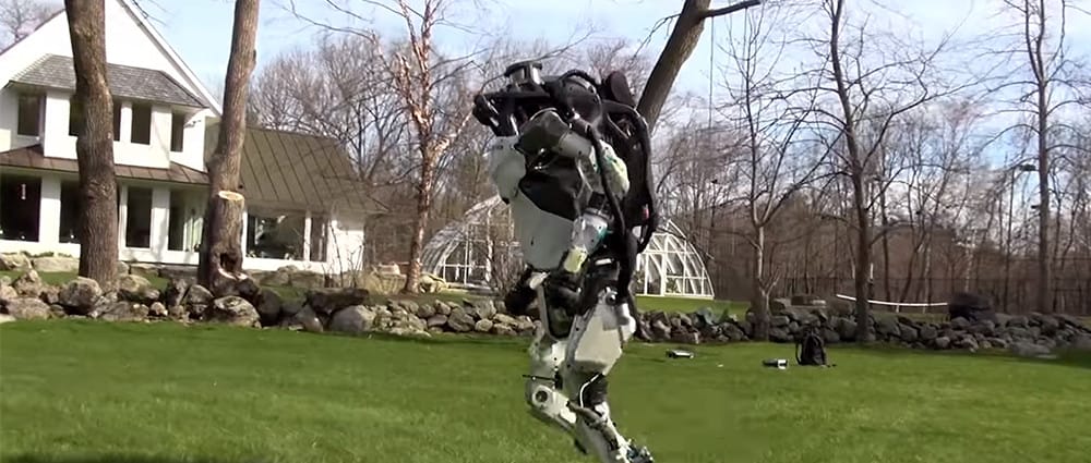 Boston Dynamics'in Robotları Dışarıda Koşmayı Öğreniyor!