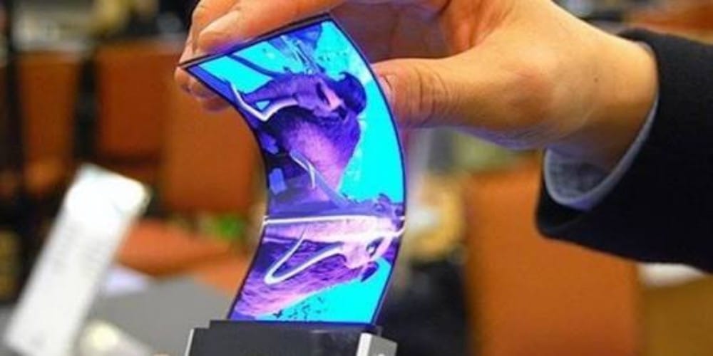 Xiaomi ve Oppo Katlanabilir Telefon Yarışına Giriyor!