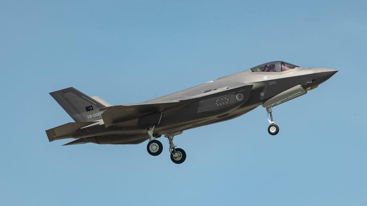 Türk Pilotu F-35 Savaş Uçağı İle İlk Test Uçuşunu Gerçekleştirdi