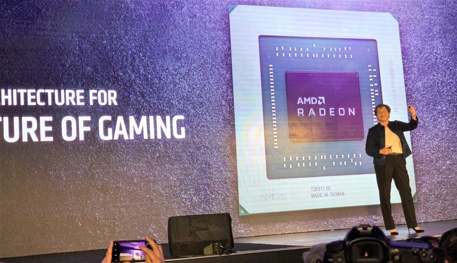 AMD Radeon Navi RX 5700 Ortaya Çıktı