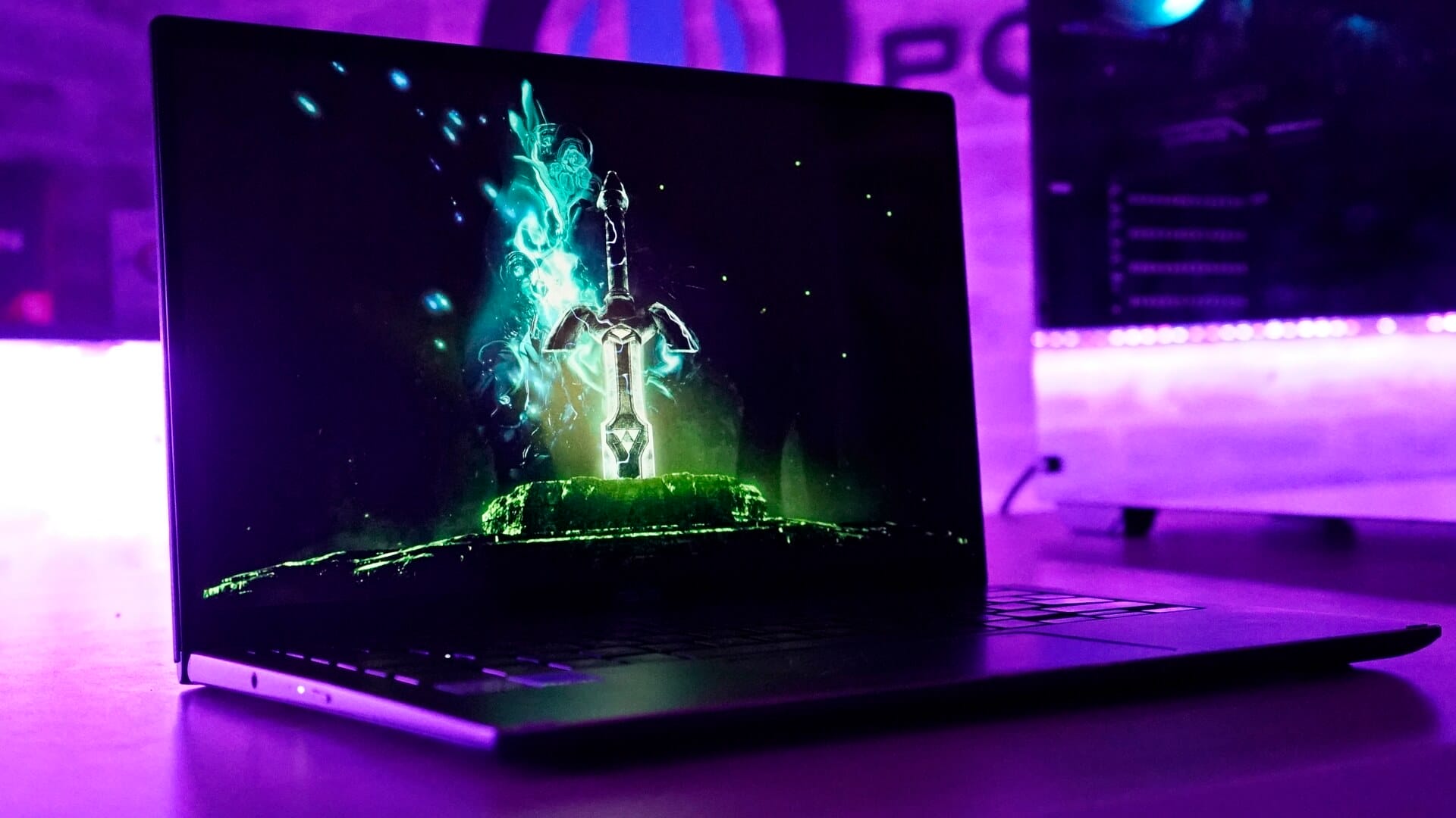 Dünya'nın En Küçük Döndürülebilir Dizüstü Bilgisayarı: ASUS ZenBook Flip 13 UX362 İncelemesi!