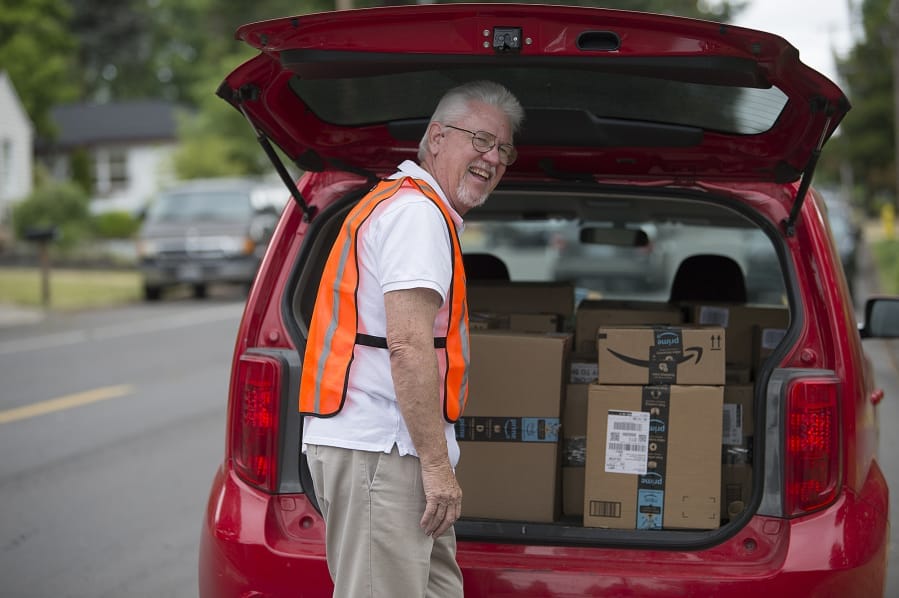 Amazon Artık Sürücülerin Temel Maaşlarını Ödemek için İpuçlarını Kullanmayacak