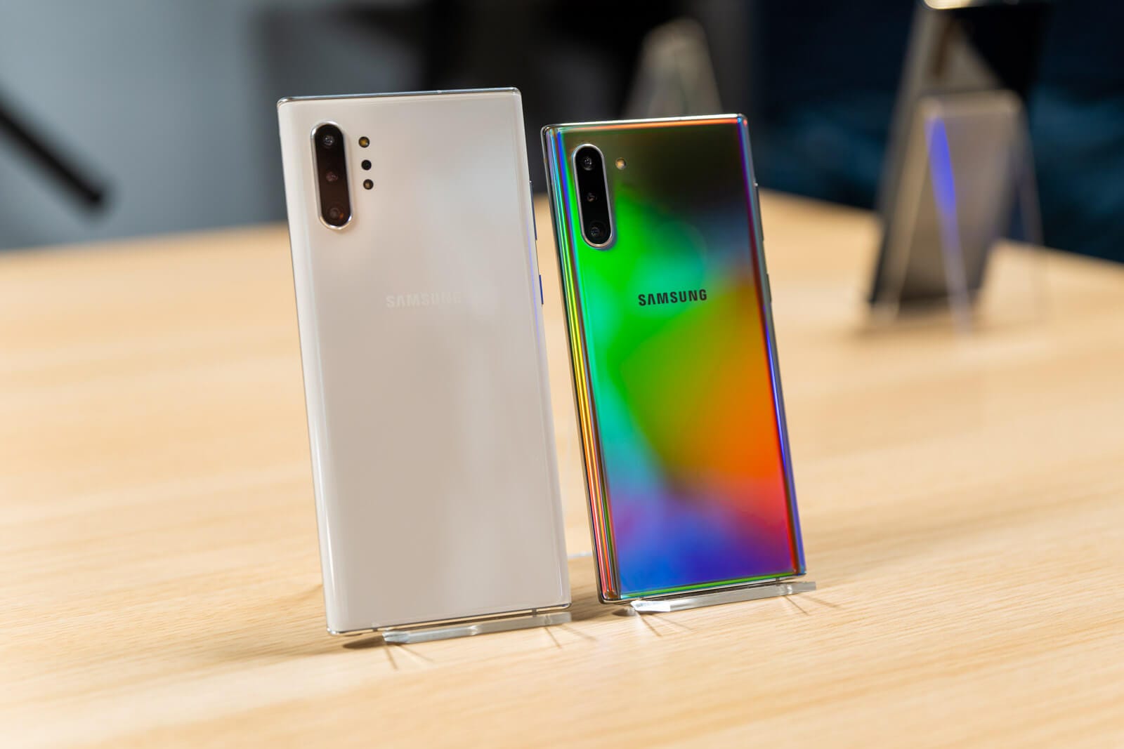 Galaxy Note 10 Satışları Tahminleri Alt Üst Etti