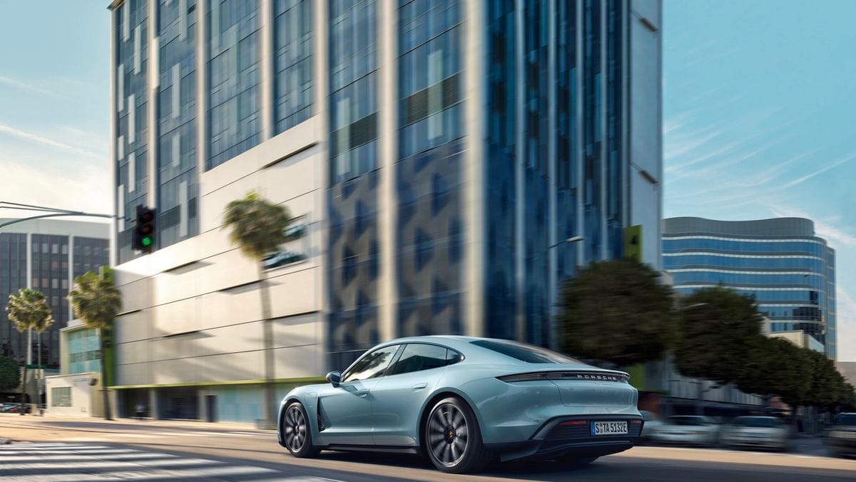 Porsche'dan Giriş Seviyesi Taycan EV Modeli!