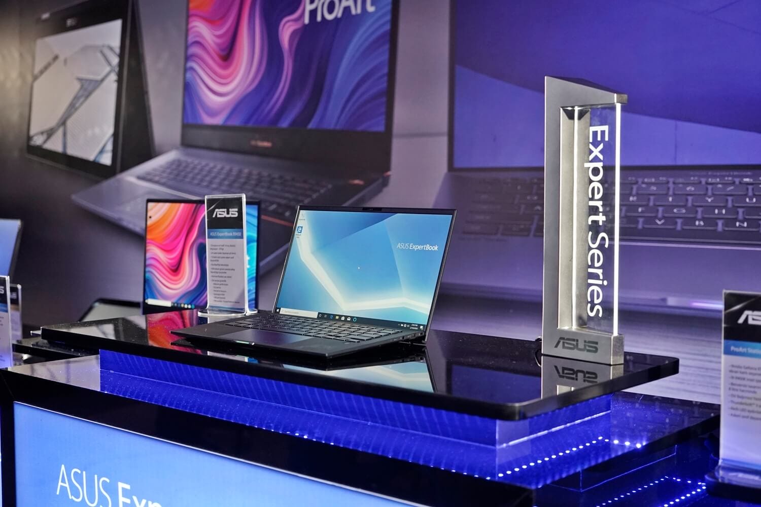 ASUS kurumsal firmalar için 2020 ürünlerini, çözümlerini ve stratejilerini duyurdu