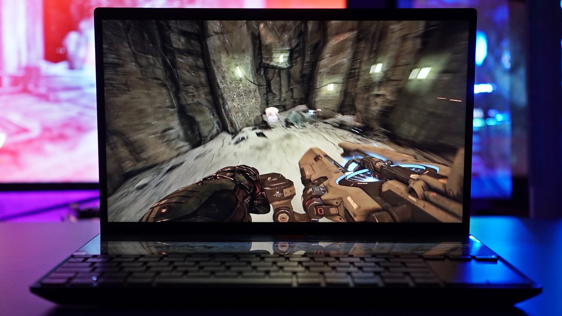 Intel i7-10510U işlemcili ve çift ekranlı ASUS Zenbook Duo UX481FL incelemesi