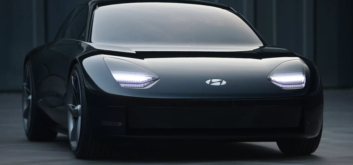 Hyundai'nin Bilim Kurgu'dan Fırlamış Yeni Arabasına Göz Atın!