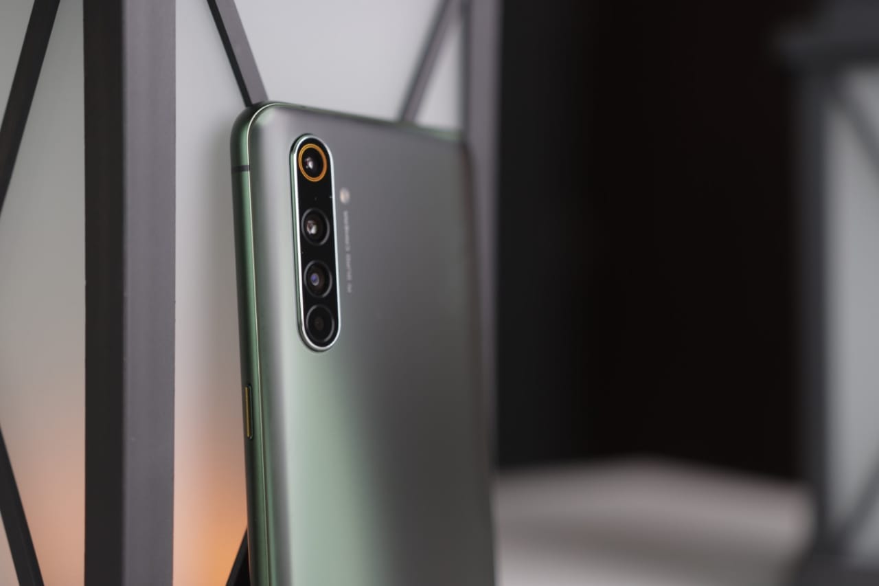 Realme X3 SuperZoom Tanıtıldı!