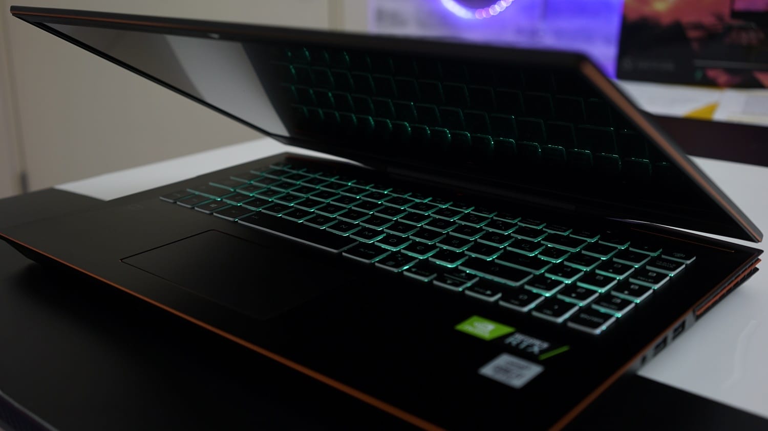 Casper Excalibur G900 Laptop İncelemesi