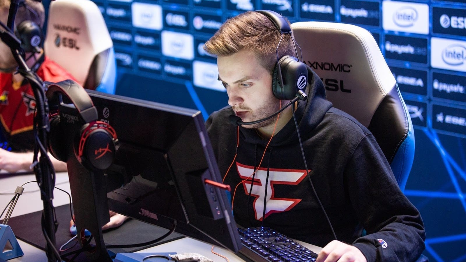 FaZe Clan'ın Gözde Oyuncusu NiKo, G2 Esports ile Anlaşmaya Çok Yakın