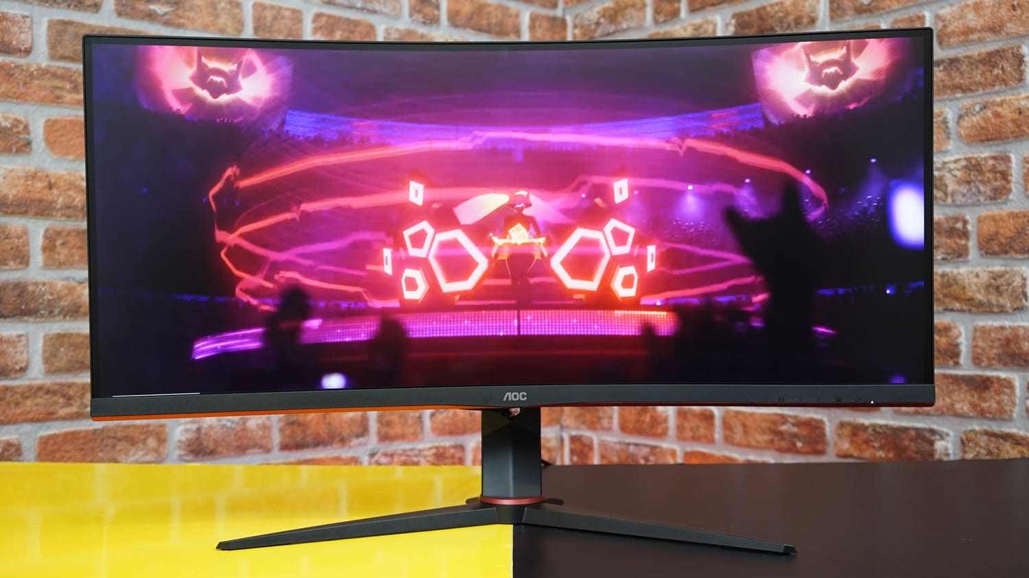 AOC CU34G2 Oyuncu Monitörü İncelemesi