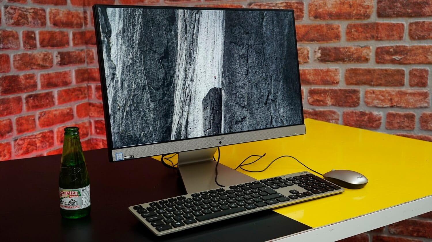 ASUS V222UBK-BA038D All in One Bilgisayar İncelemesi