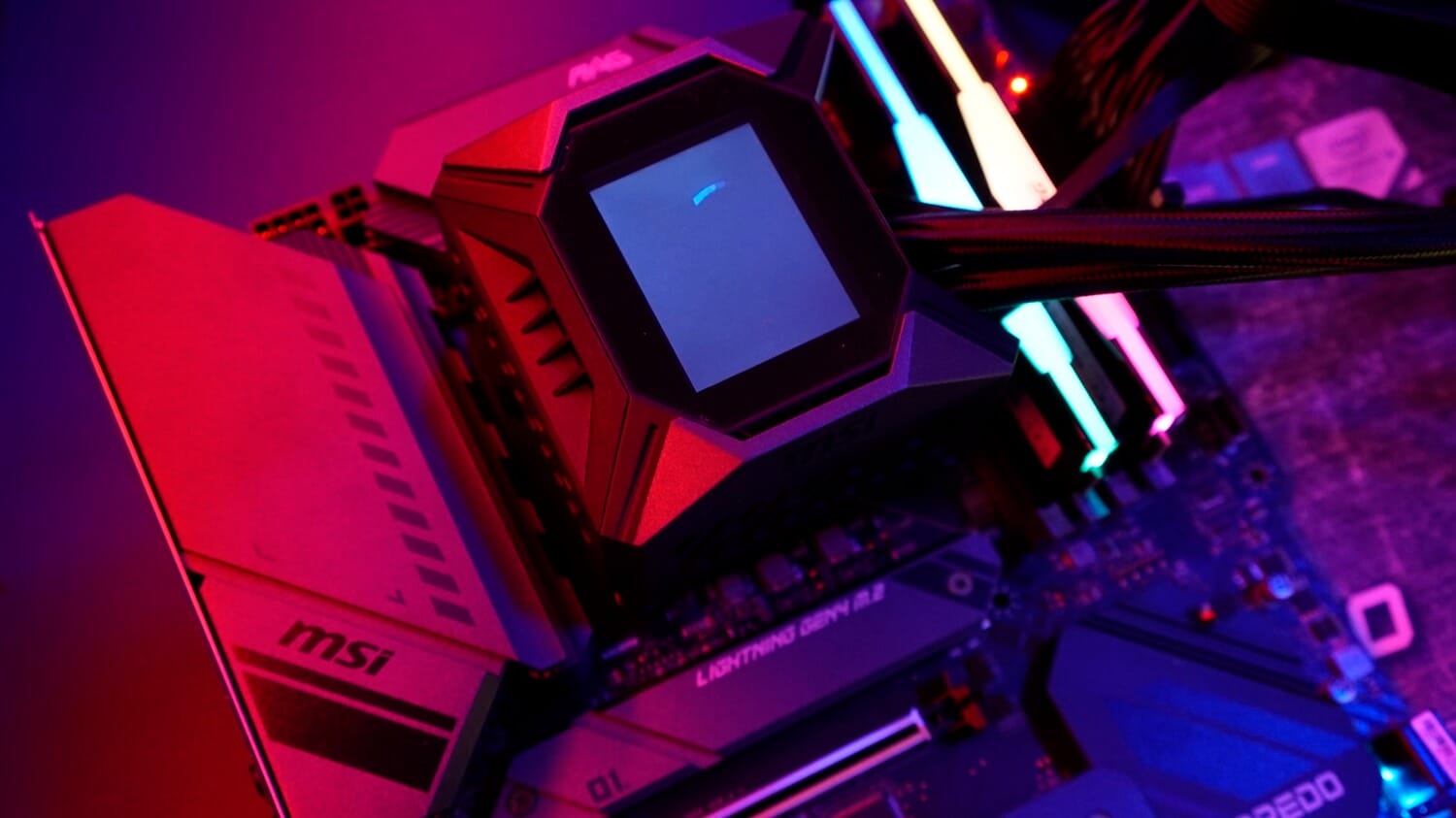 MSI MPG K360 LED Ekranlı Sıvı Soğutma İncelemesi