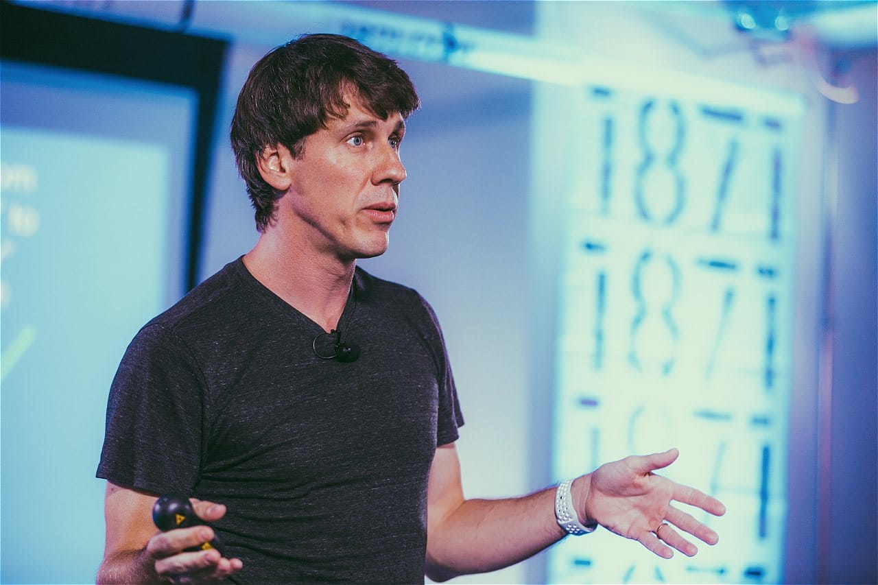 Foursquare Kurucusu Dennis Crowley, Şirketteki Görevinden İstifa Etti!