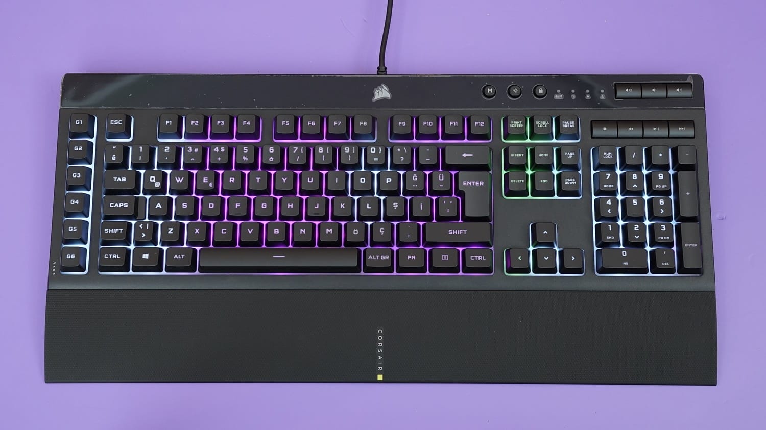 Corsair K55 PRO XT Klavye ve Sabre RGB PRO Champion Mouse İncelemesi