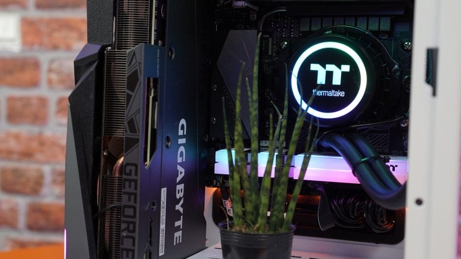 ThermalTake Tower 100 sistem