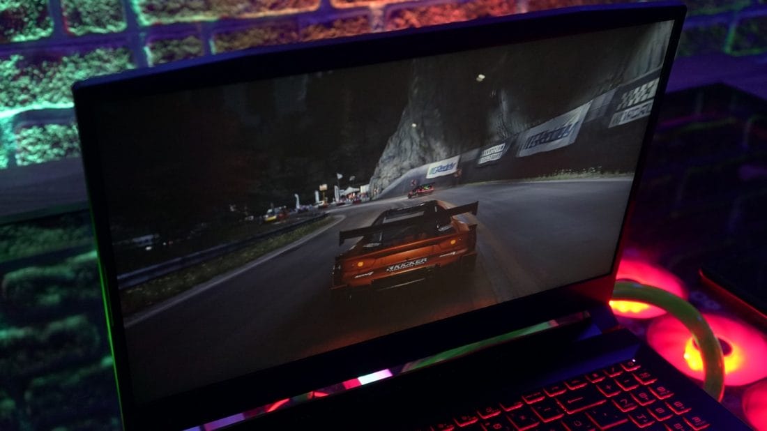 MSI Bravo 15 Laptop İncelemesi (Ryzen 7 5800H / RX 5500M)