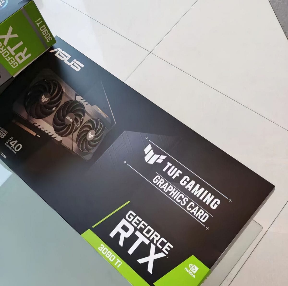 ASUS GeForce RTX 3090 Ti